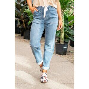 Judy blue jeans Women's 13 Clearwater jogger high rise straight fit cotton blend